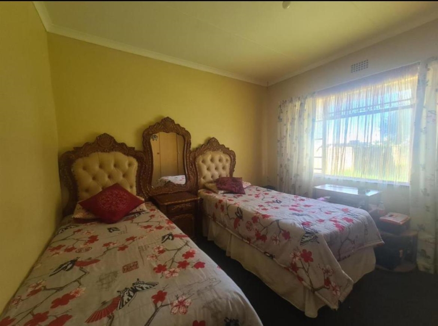 3 Bedroom Property for Sale in Vaalpark Free State